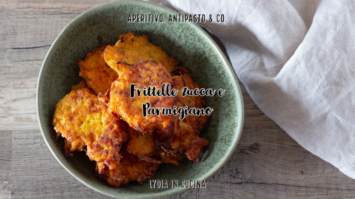 Buñuelos de calabaza y Parmigiano