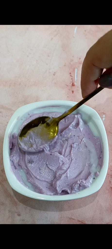 Yogur griego de arándanos