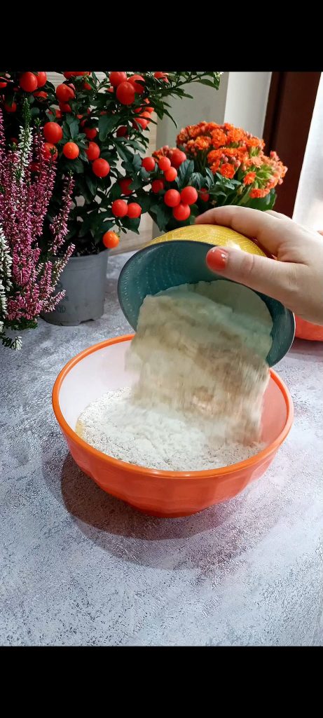 Añadimos también los ingredientes secos