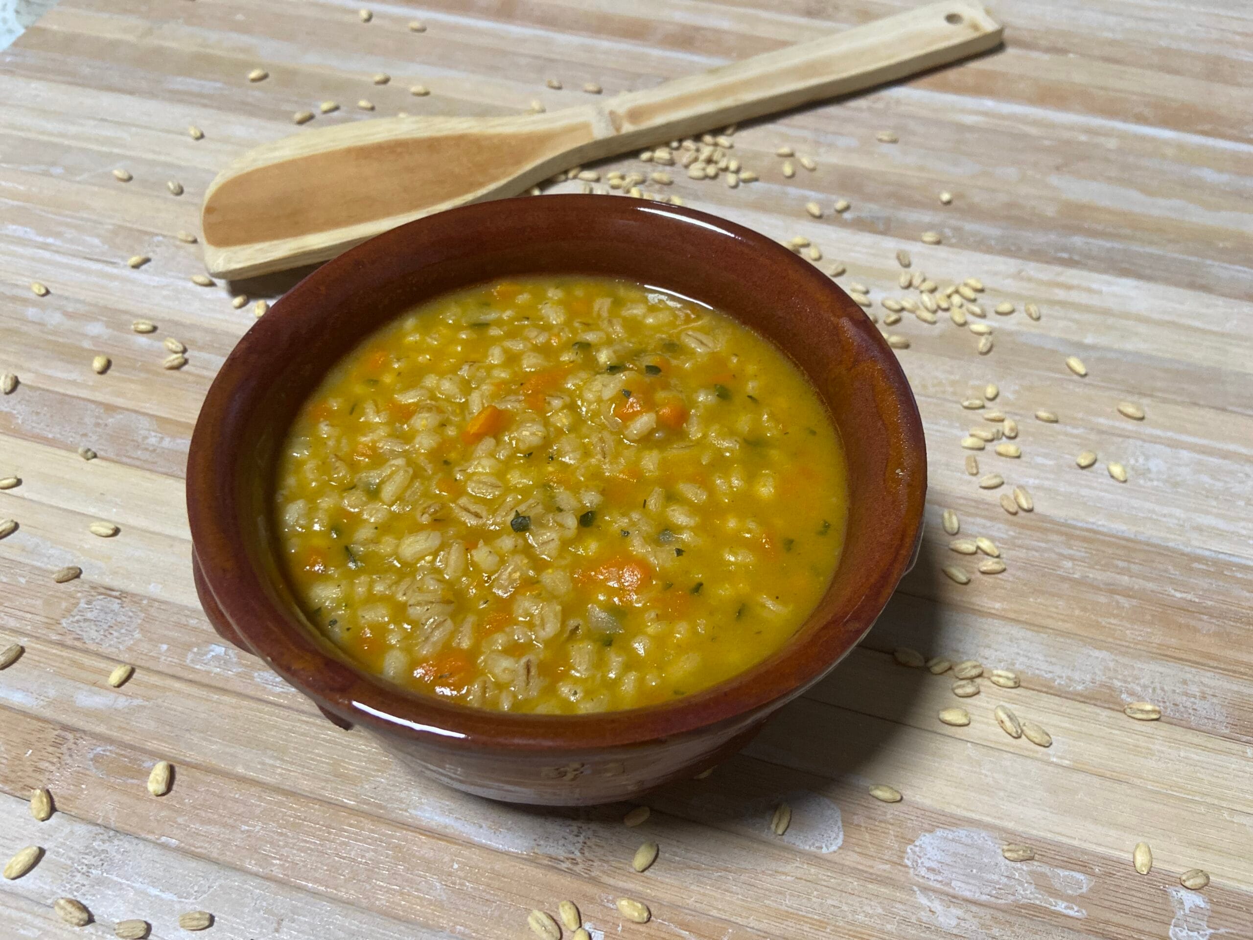 Sopa de cebada y verduras