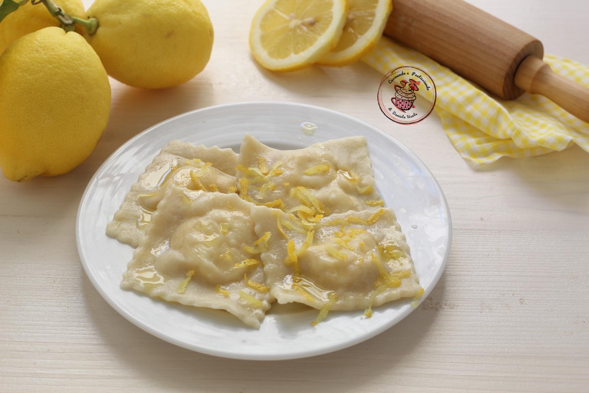 Ravioli al limón