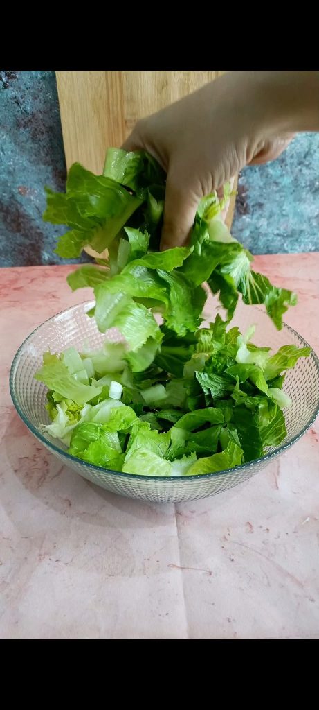 Lechuga en cuenco