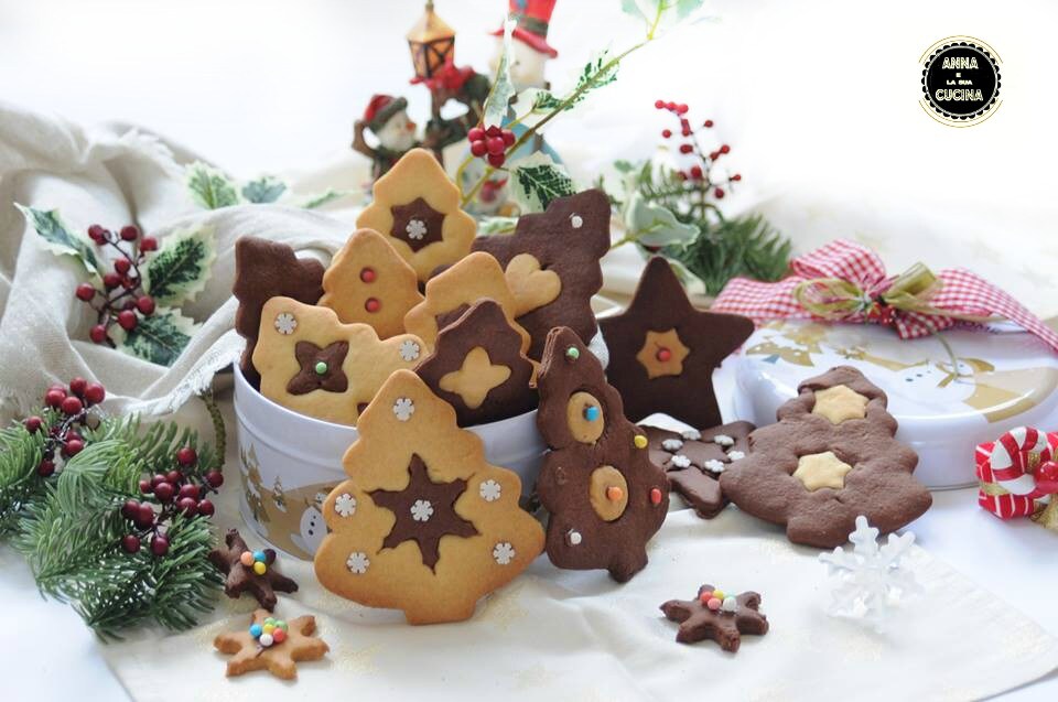 Arbolitos navideños con masa quebrada bicolor