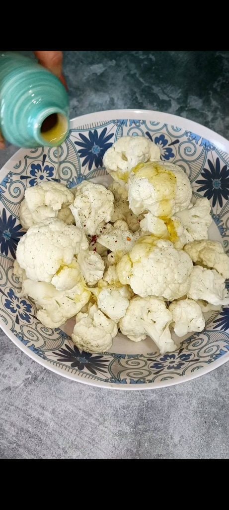 Condimentamos el coliflor