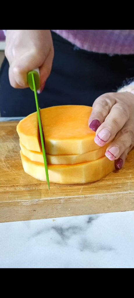 Cortamos la calabaza en dados