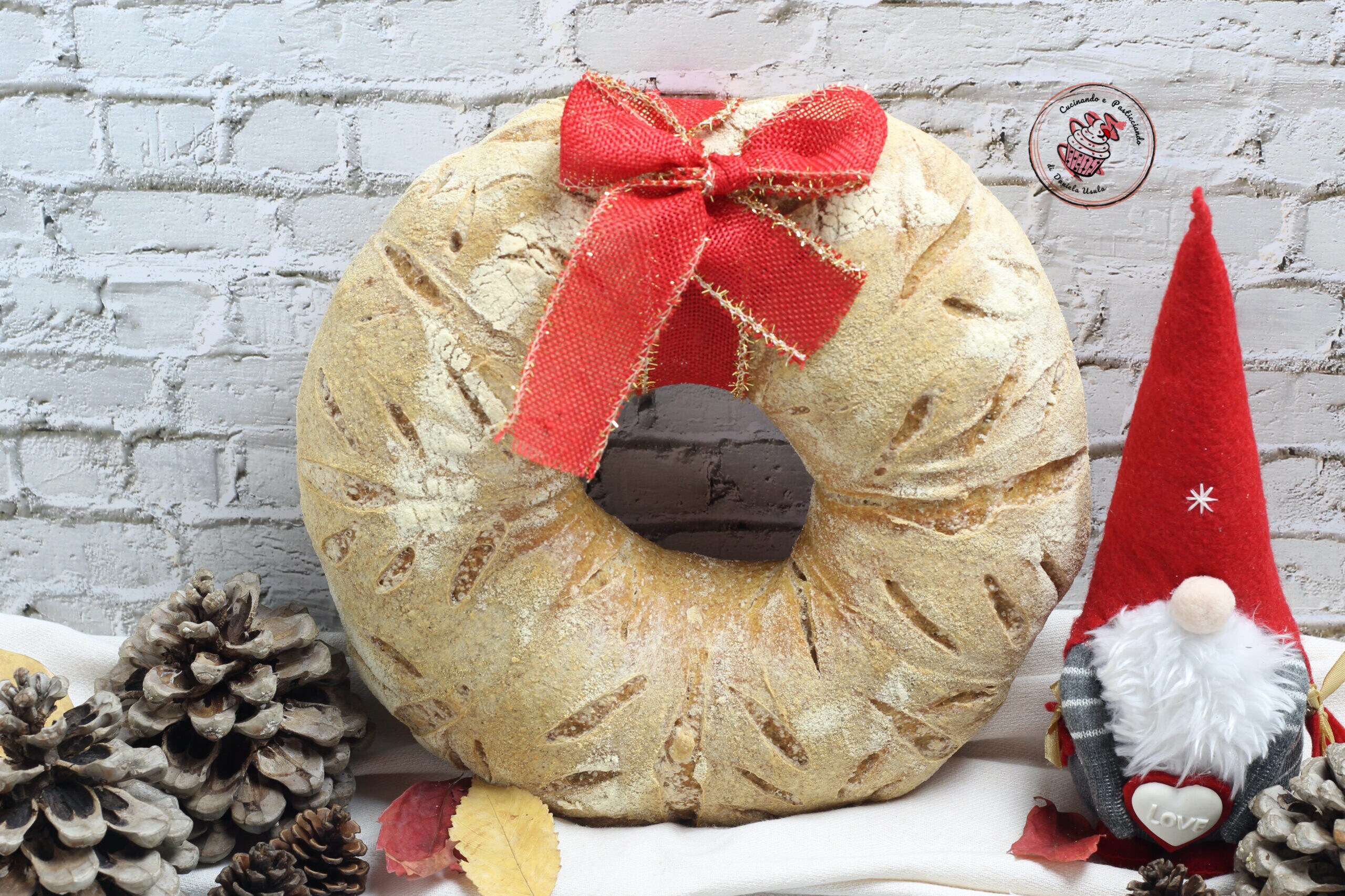 Corona de pan integral con masa madre, perfecta para la mesa de Navidad