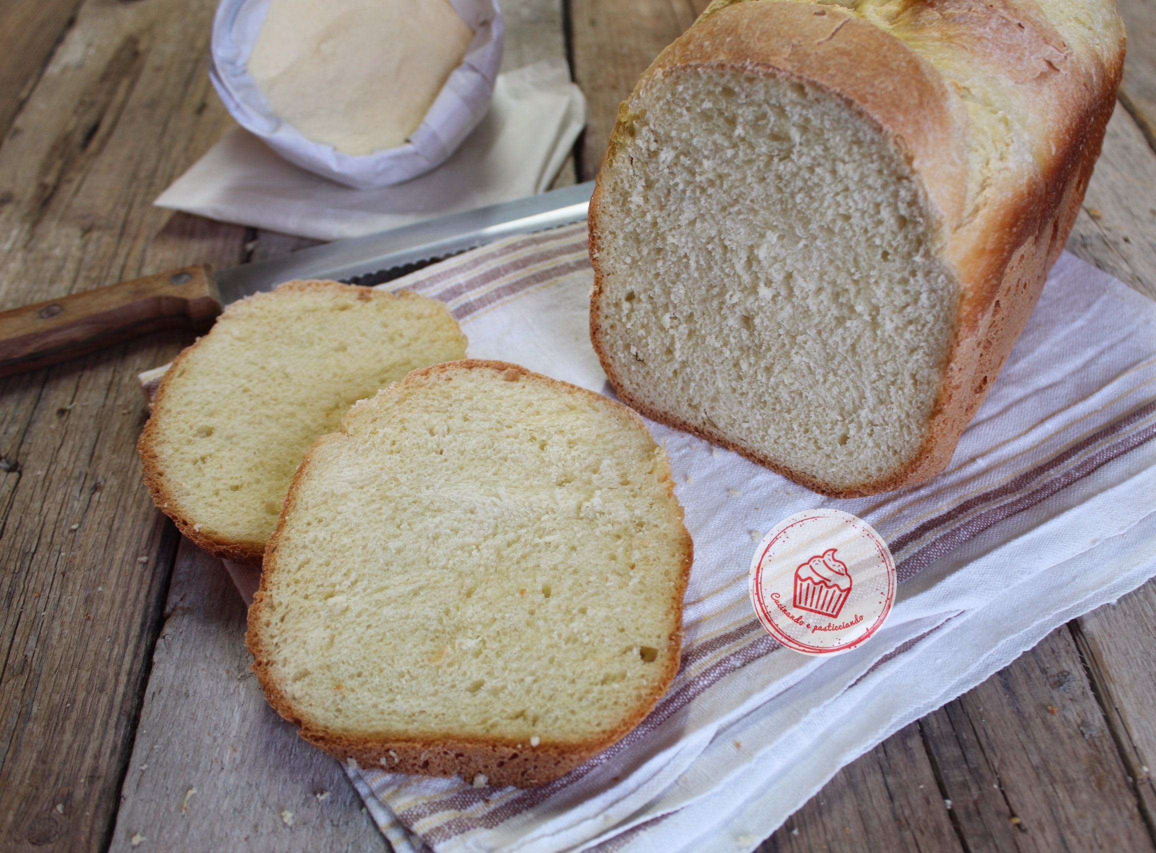Pan de molde de sémola súper esponjoso