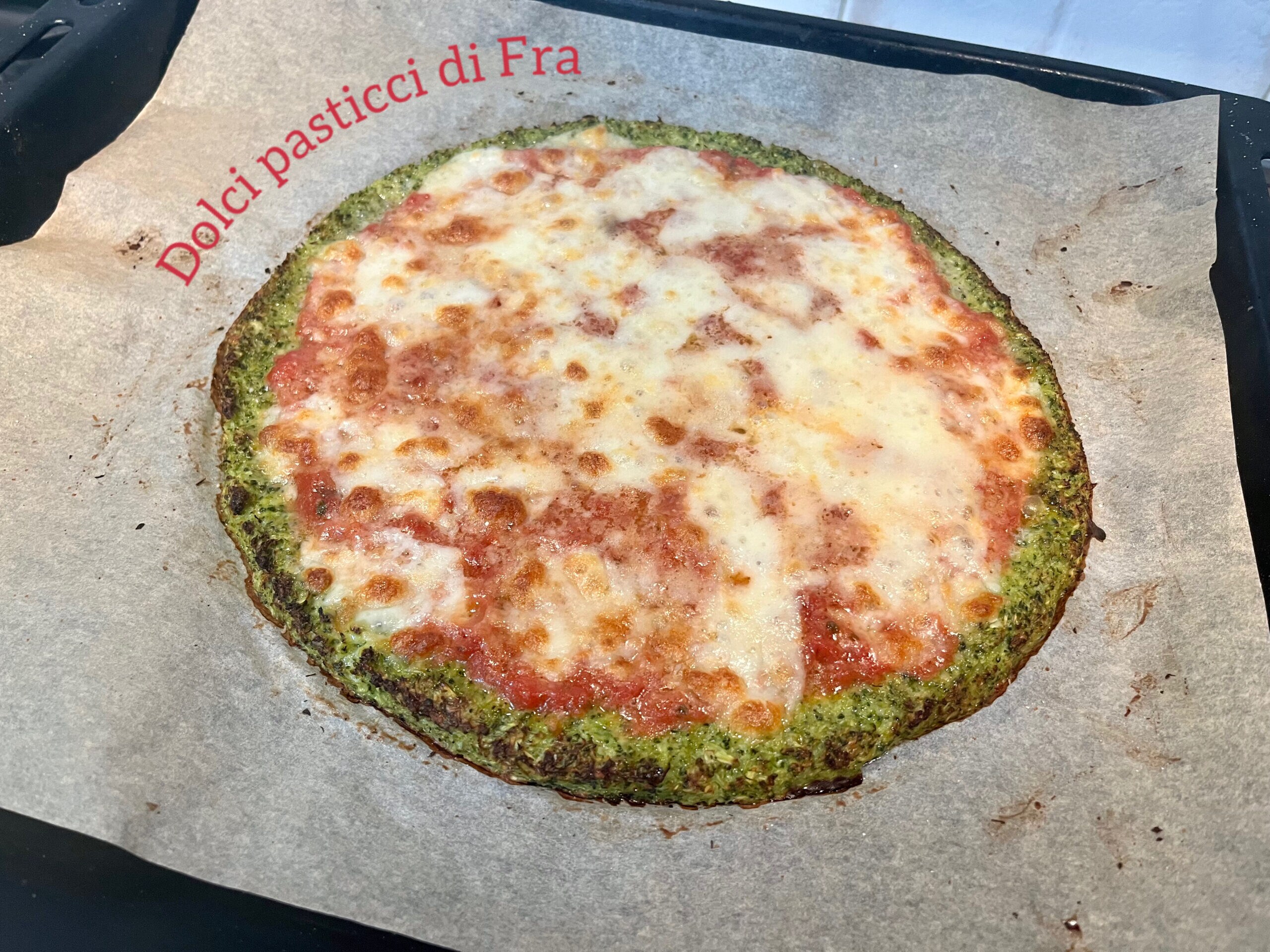 Falsa pizza de brócoli