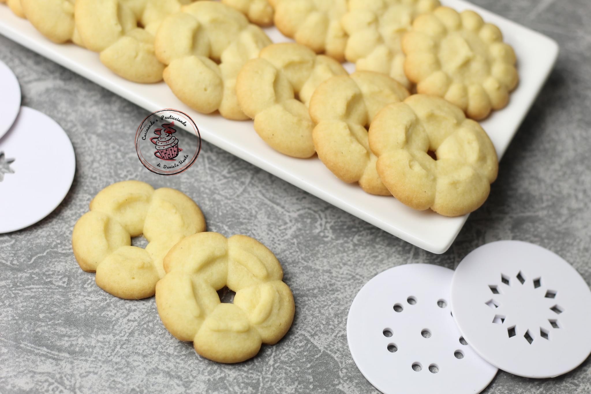 Galletas de masa quebrada montada a la vainilla