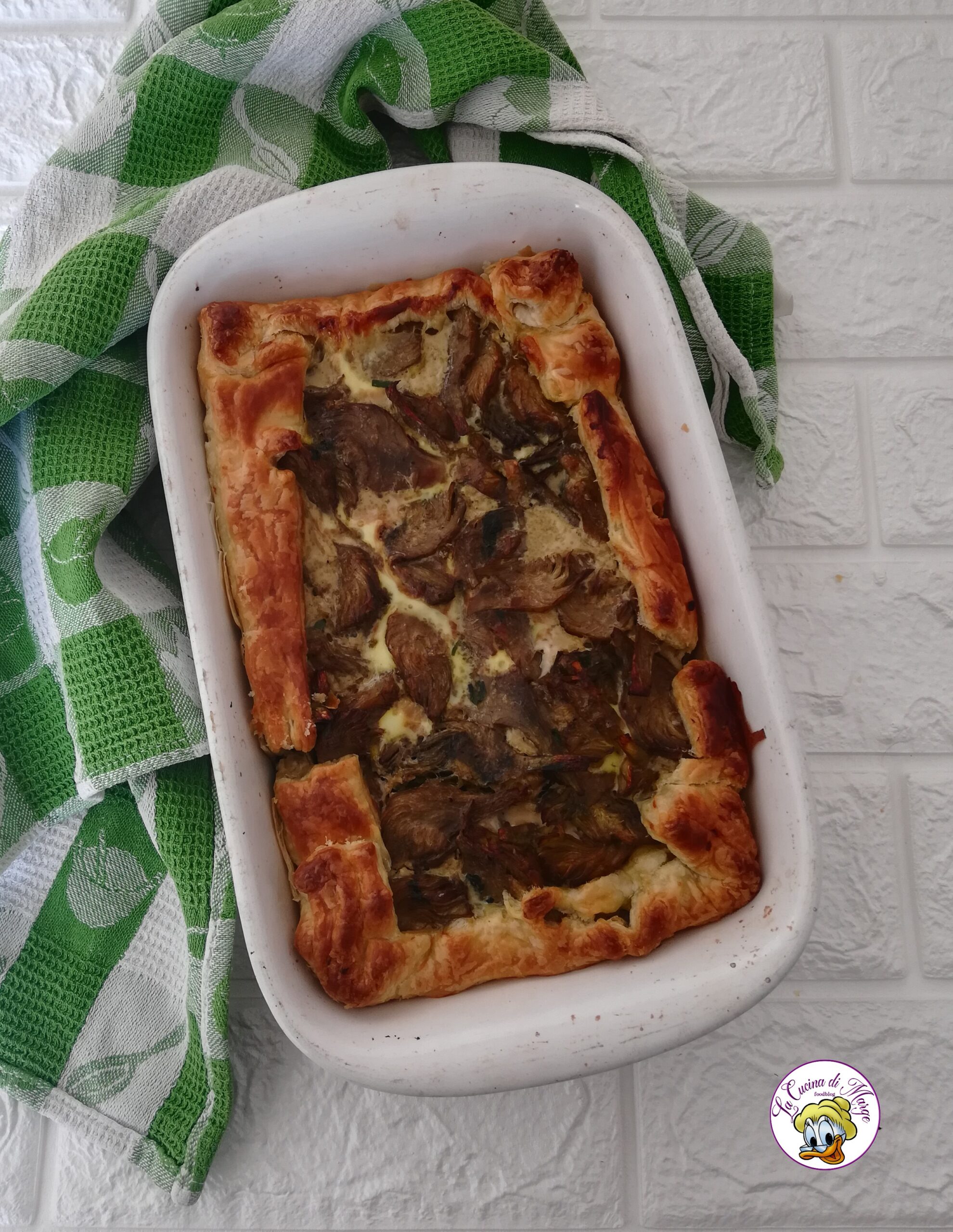 TARTA SALADA CON ALCACHOFAS