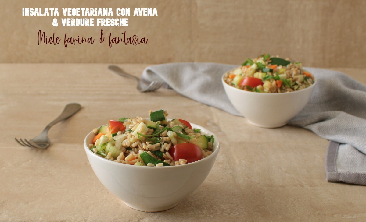 Ensalada con avena y verduras