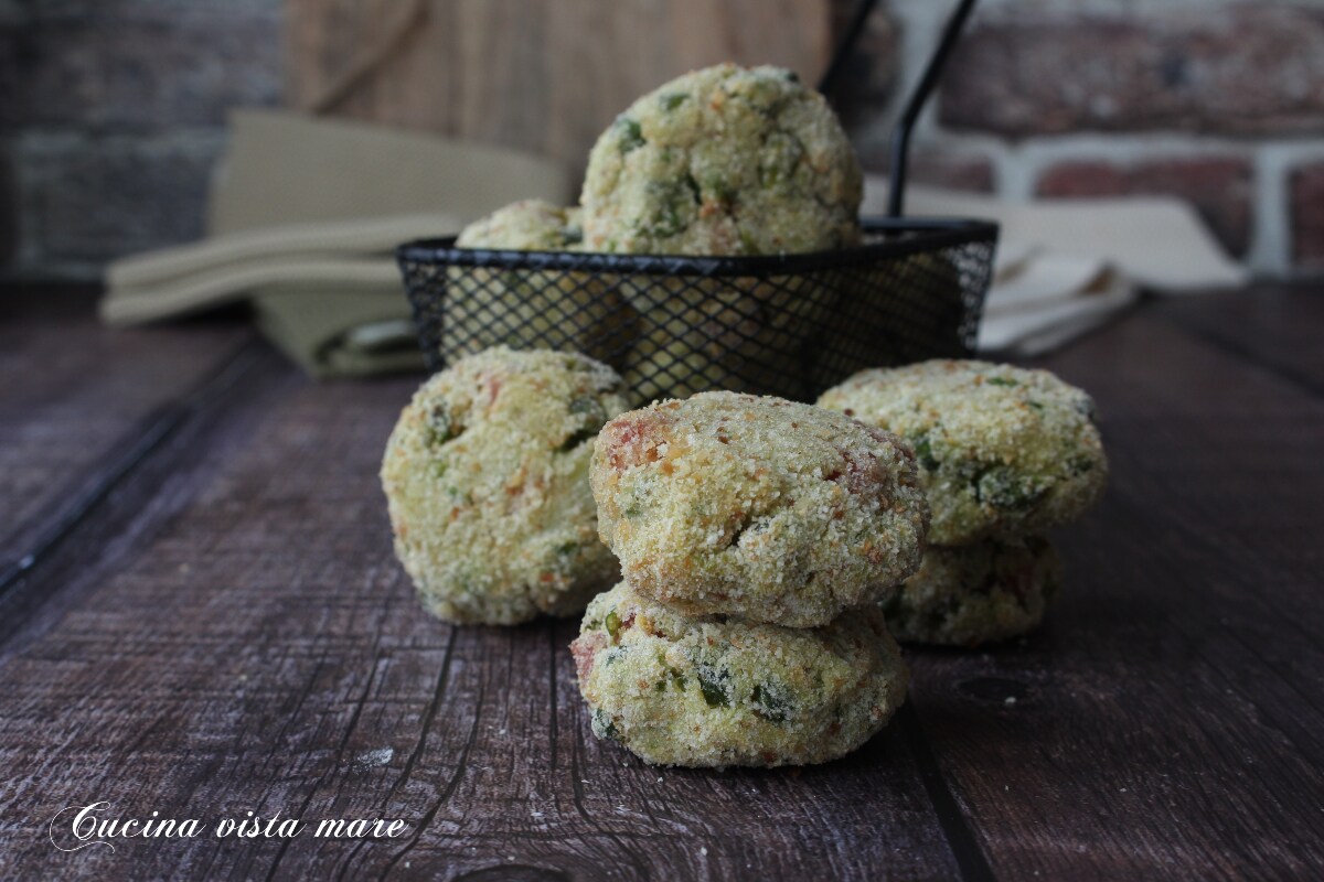 Albóndigas de ricotta y guisantes