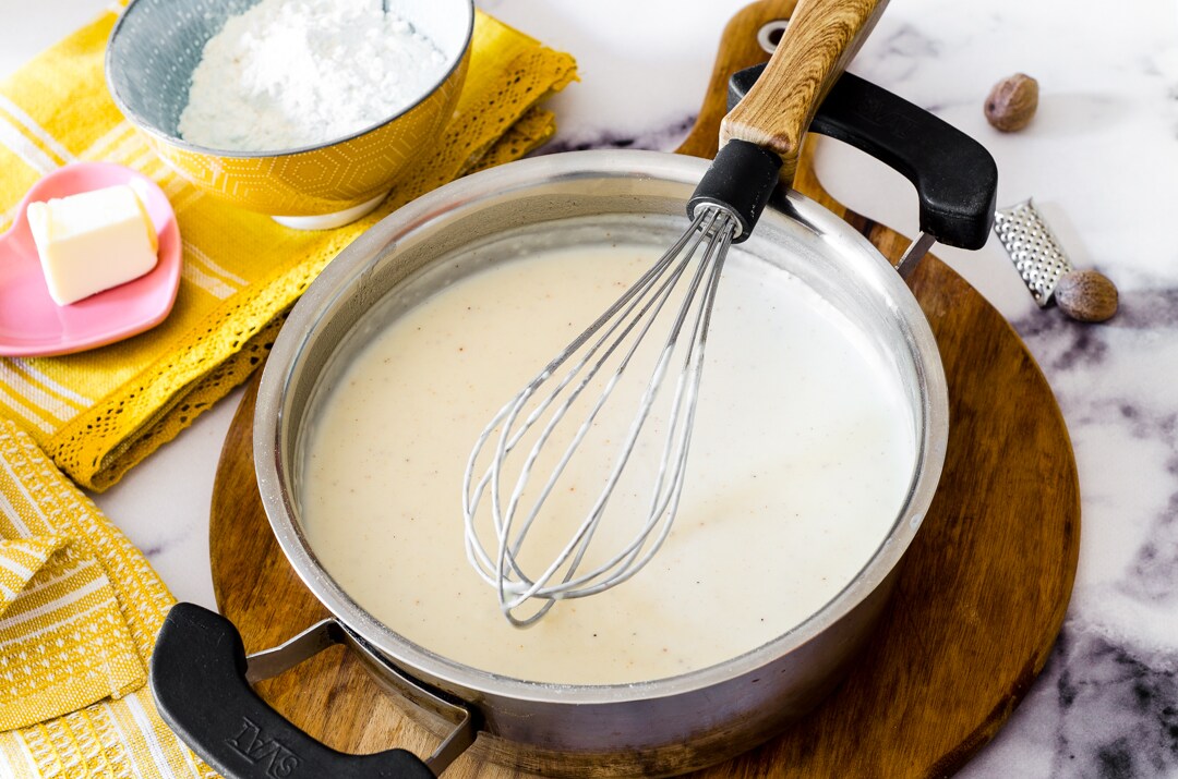 Bechamel, receta fácil para prepararla en casa, cremosa y versátil!