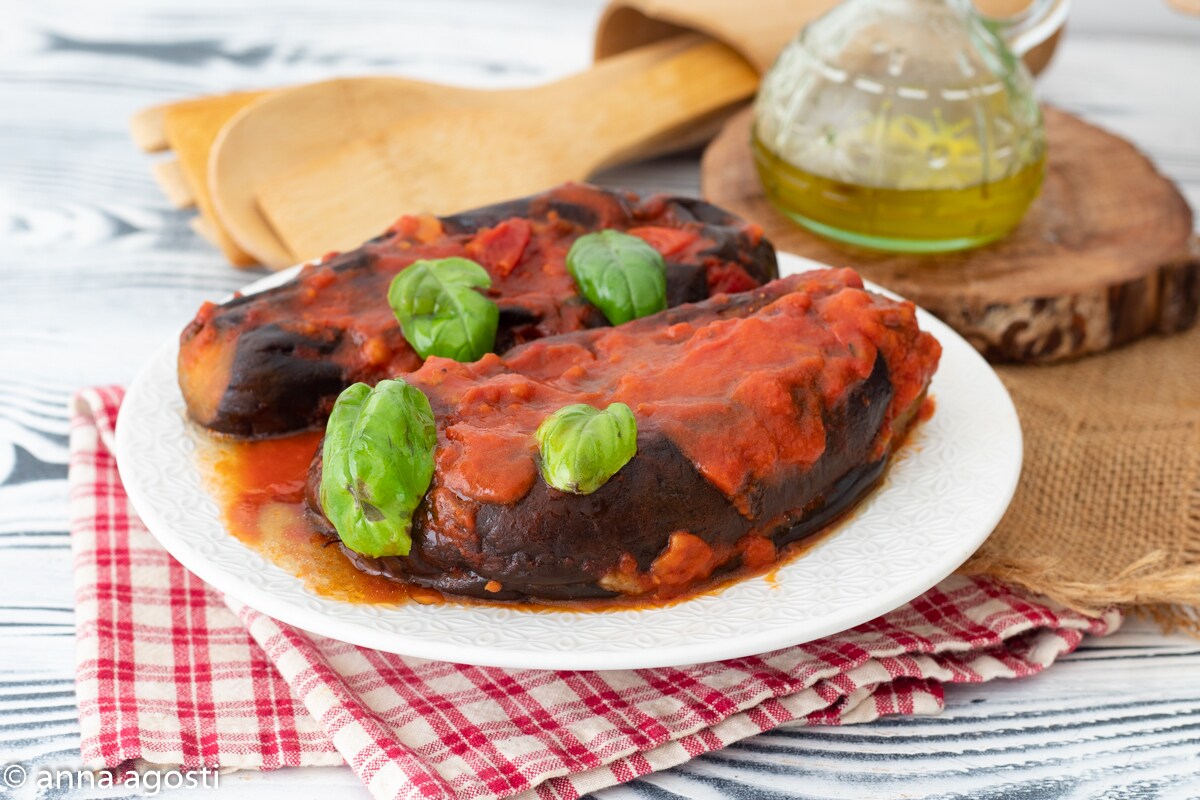 Berenjenas rellenas también llamadas ‘mbuttunate