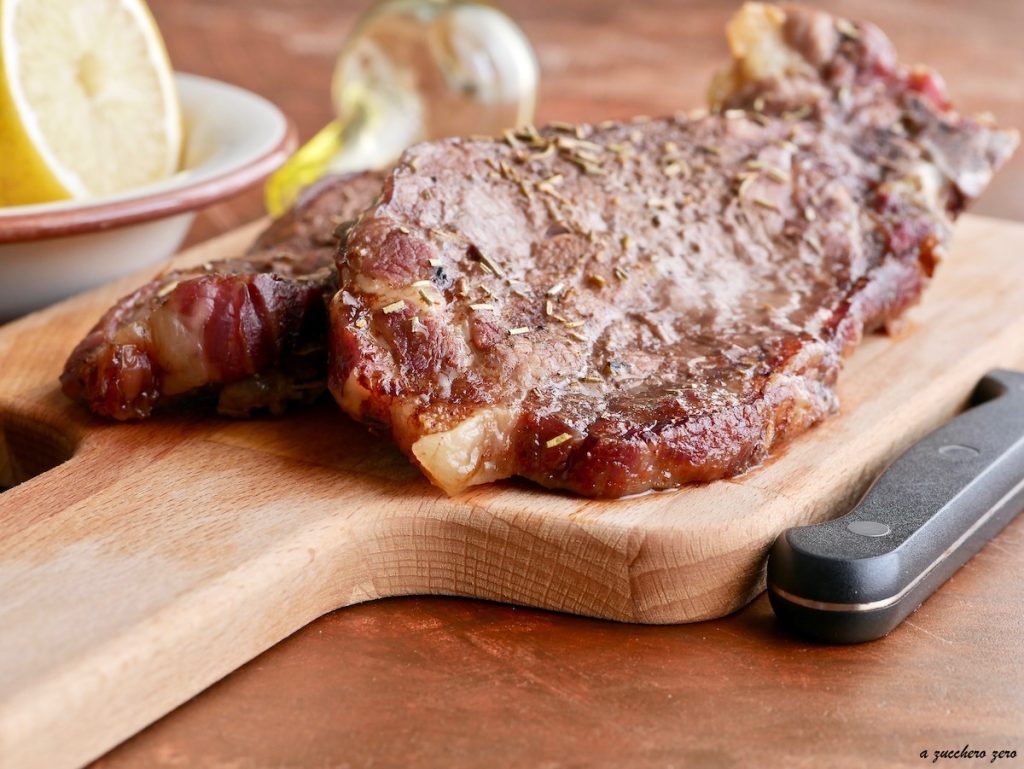 Bistecs de cerdo al horno