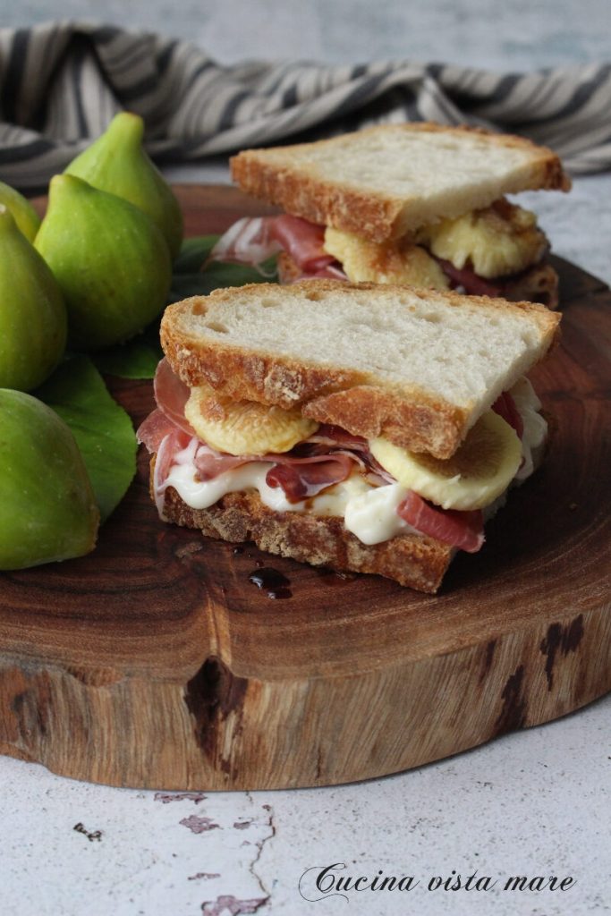 Bocadillo de gorgonzola, coppa y higos Cocina vista al mar