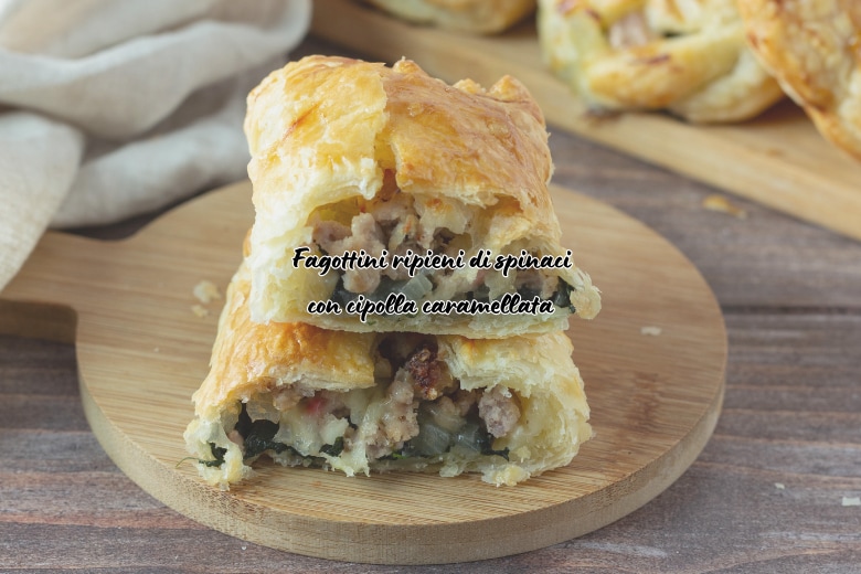 Bolsitas Rellenas de Espinacas y Cebolla Caramelizada – Receta Fácil