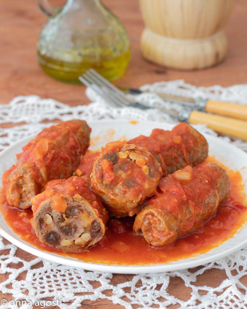 Braciole napolitanas con salsa tradicional