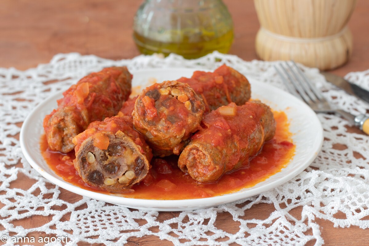 Braciole Napolitanas con salsa tradicional