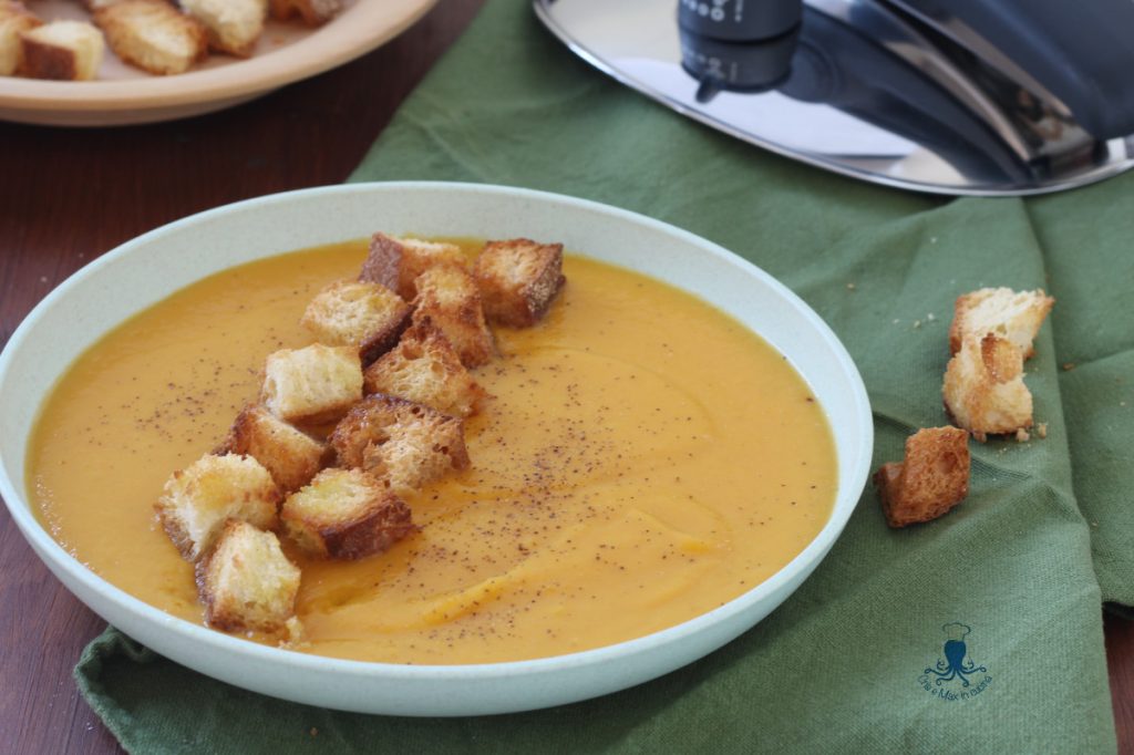 CREMA DE ZANAHORIAS EN OLLA A PRESIÓN