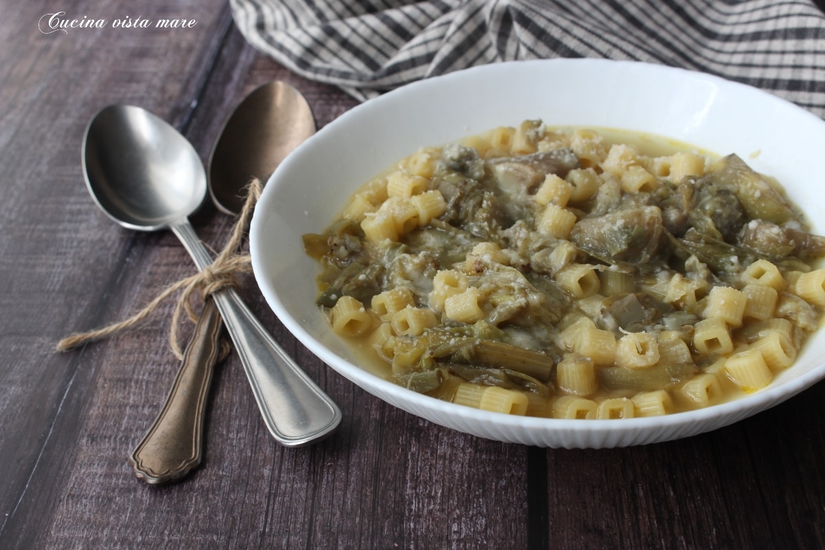 Caldo de alcachofas