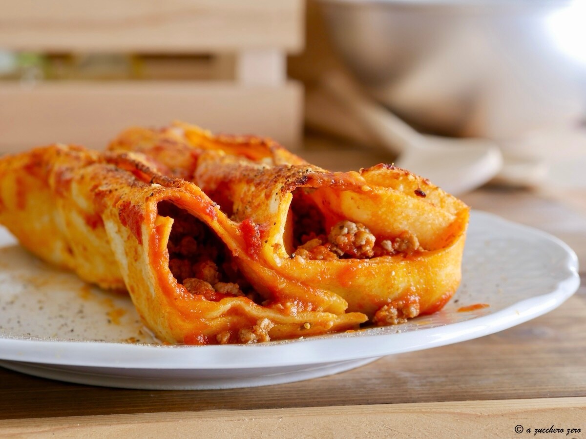 Canelones rellenos de carne con pasta lista