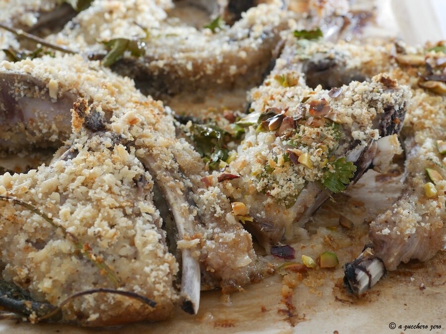 Chuletas de cordero al horno: marinado, empanado y cocción