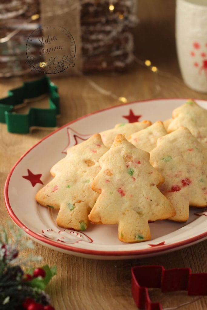 Cómo Preparar Galletas Árbol de Navidad con Macedonia Confitada
