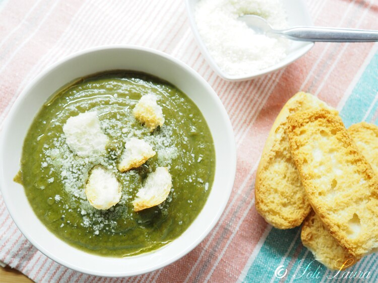 Crema de espinacas y patatas cremosa: receta fácil y nutritiva