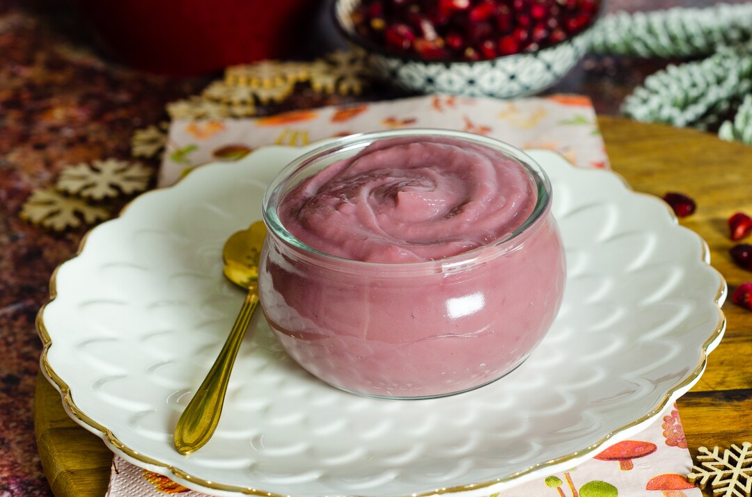 Crema de granada, ¡perfecta para rellenar pasteles, galletas y tartas!