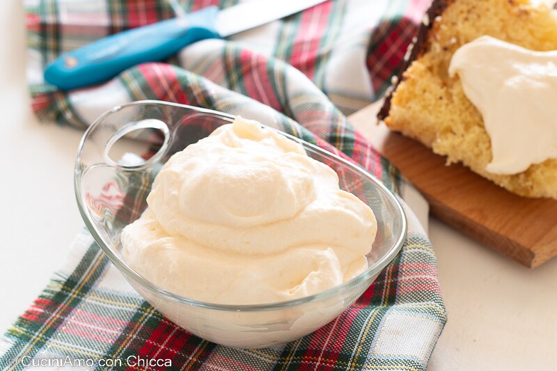 Crema de mascarpone para rellenar pandoro y panettone