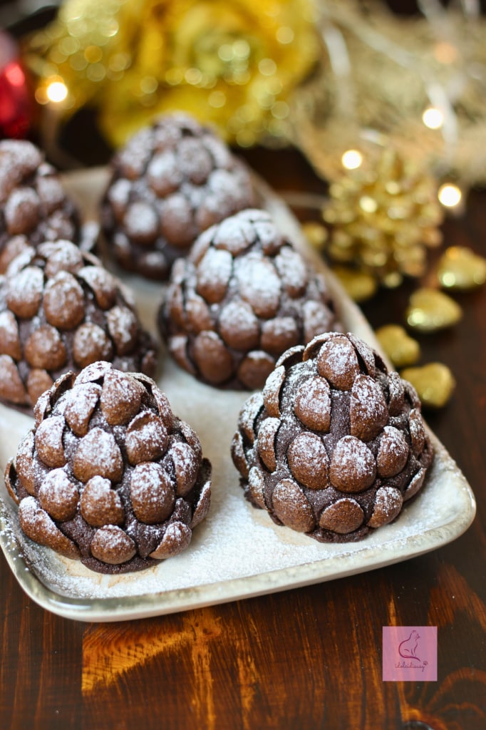 idolcidisusy Las piñas de Navidad
