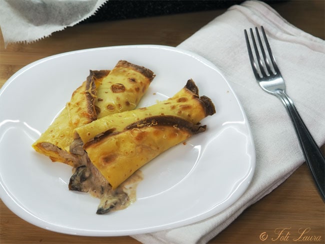 Crepes de jamón y setas gratinadas: la receta cremosa e irresistible