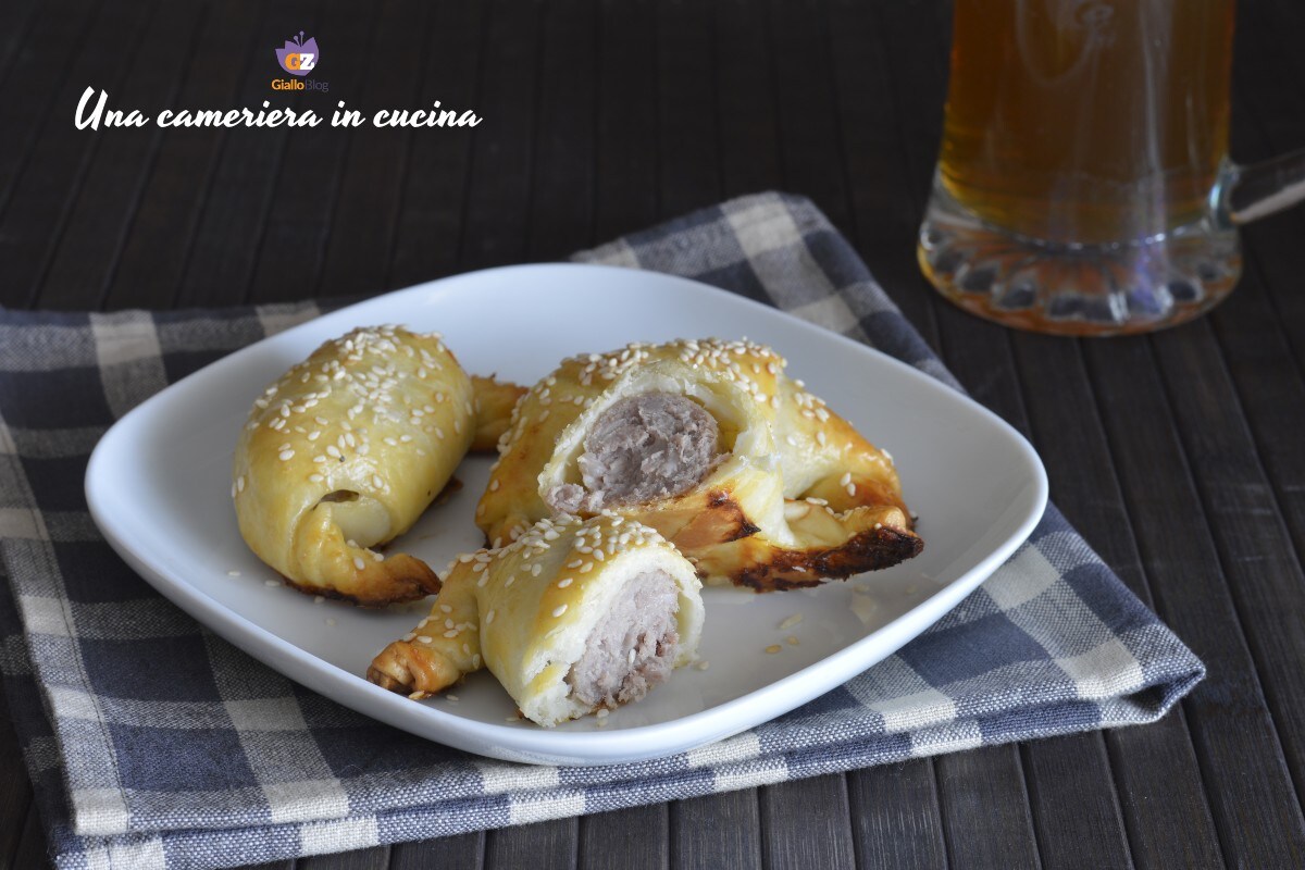 Croissant con salchicha