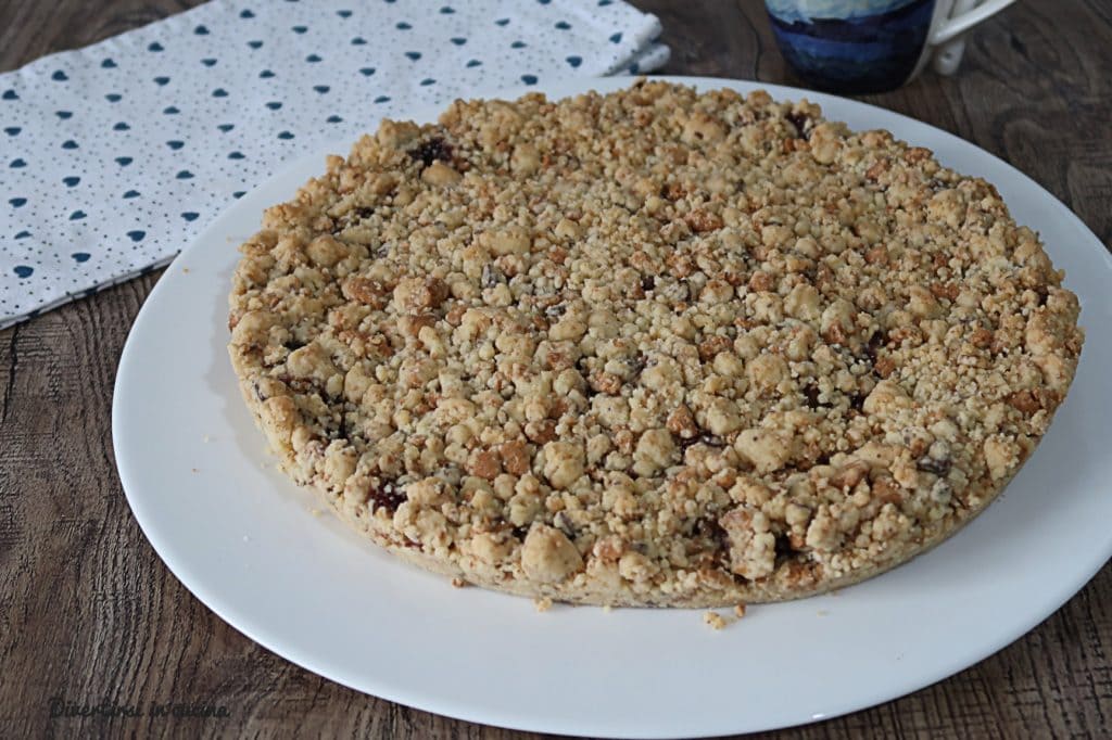 Crumble con mermelada y chocolate negro