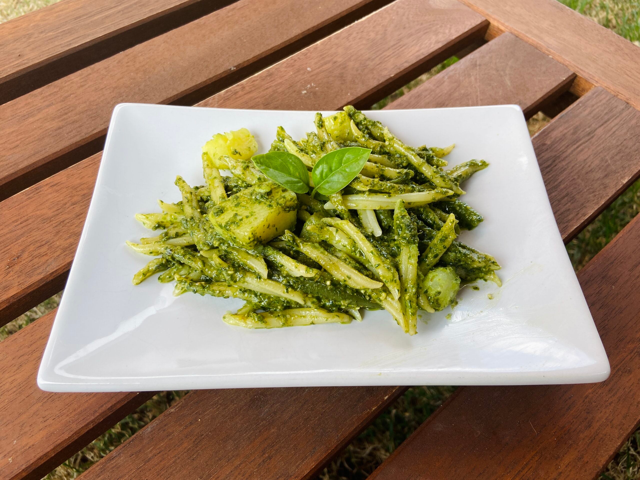 Trofie con pesto patatas y judías verdes