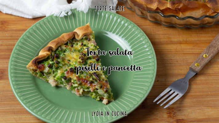 Tarta salada con guisantes y panceta