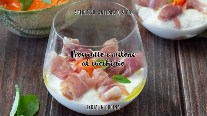 Jamón y melón a la cuchara con stracciatella de Apulia