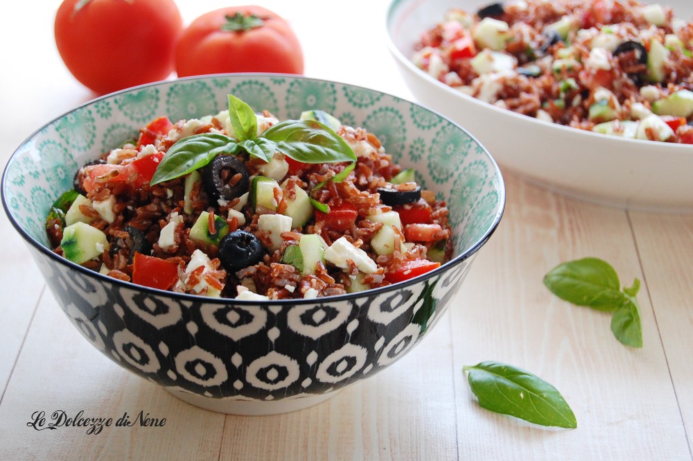 ENSALADA DE ARROZ ROJO A LA GRIEGA