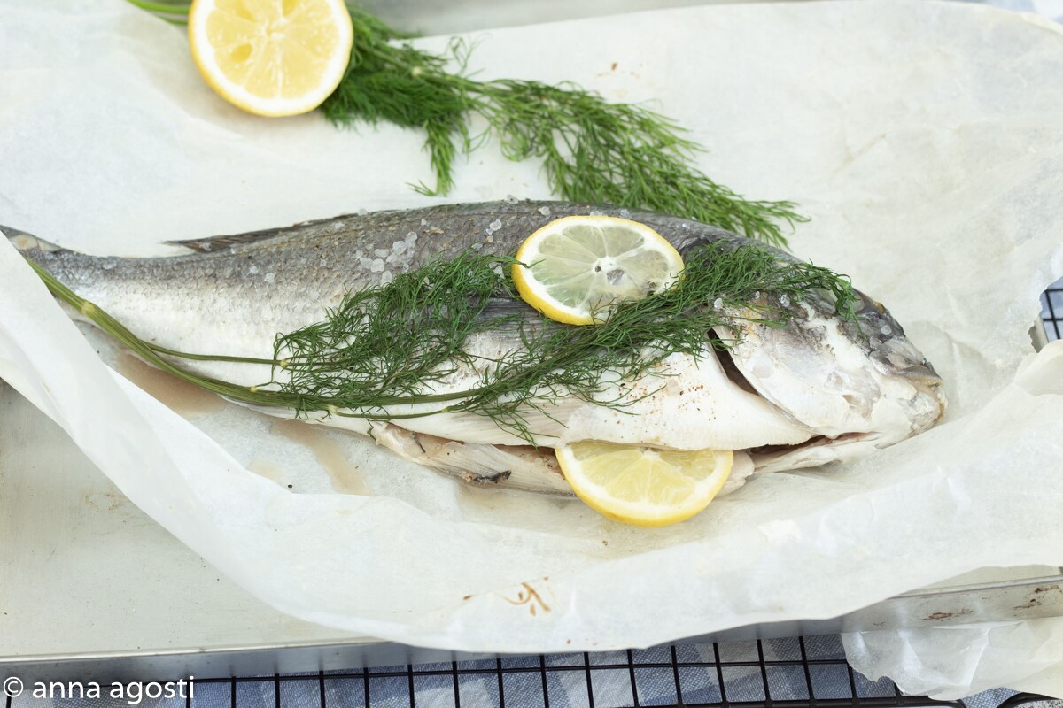 Dorada al papillote eneldo y limón