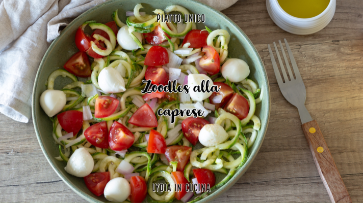 Zoodles a la caprese – receta de espaguetis de calabacín sin cocinar