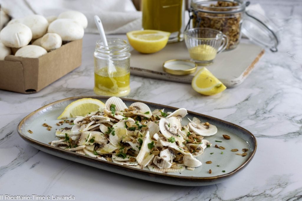 ENSALADA DE CHAMPIÑONES CRUDOS