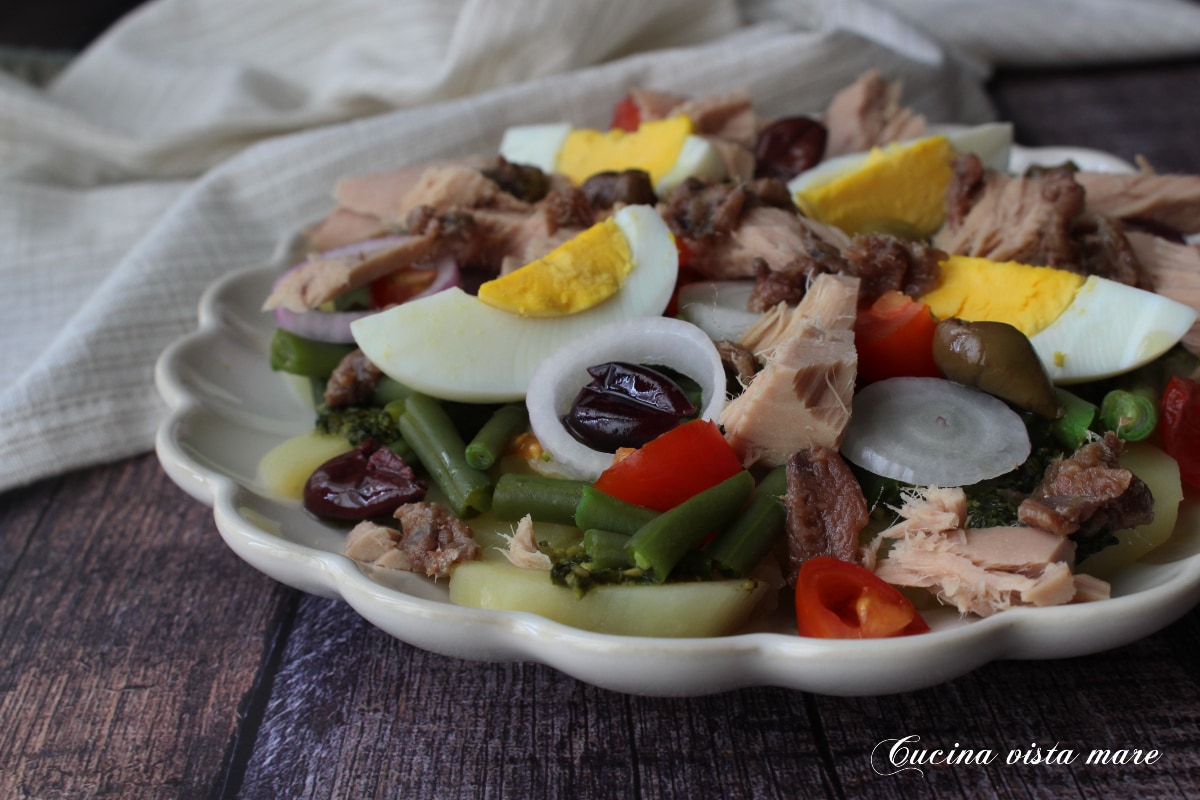 Ensalada Niçoise con atún