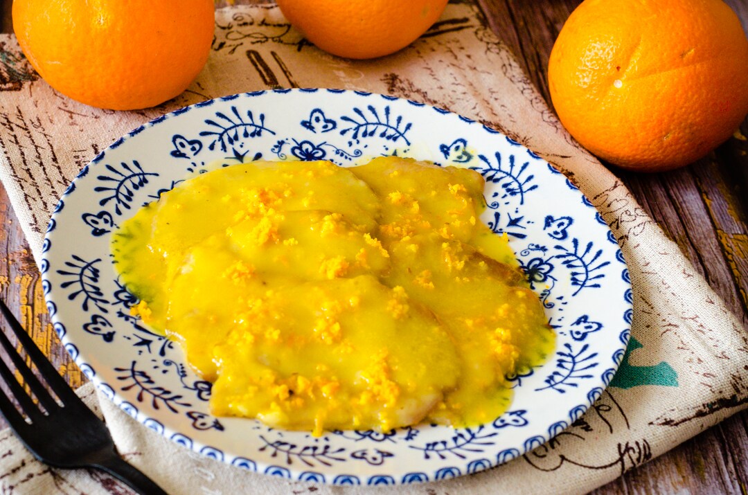 Escalopes a la naranja, cremosas, aromáticas y sabrosas, ¡listas en pocos minutos!