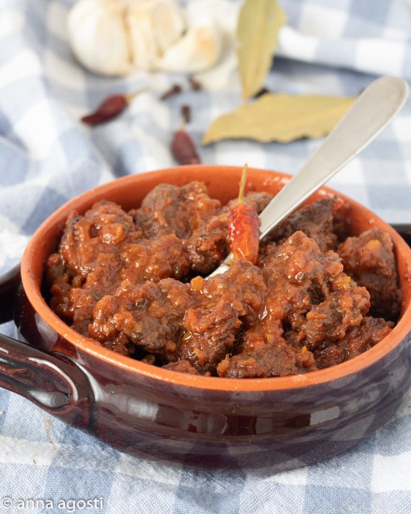 Estofado de caballo receta salentina