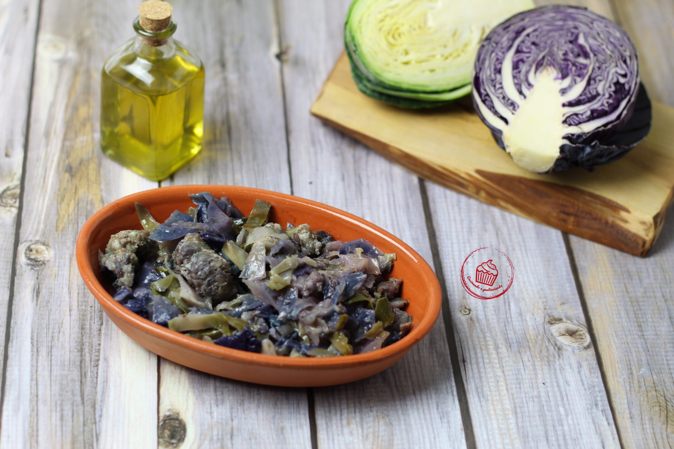 Repollo con salchicha