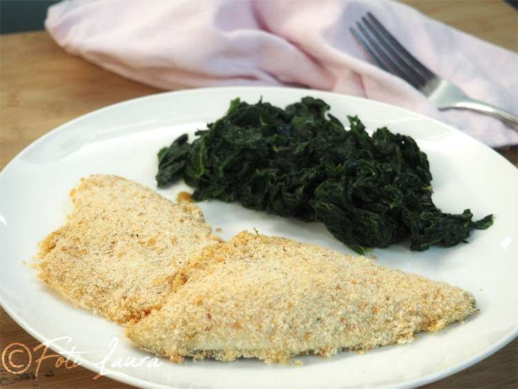 Filetes de dorada empanados al horno: crujientes, ligeros y facilísimos