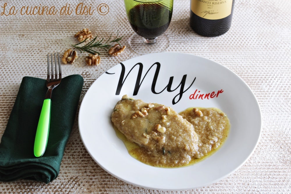 Filetes de pollo con salsa de nueces