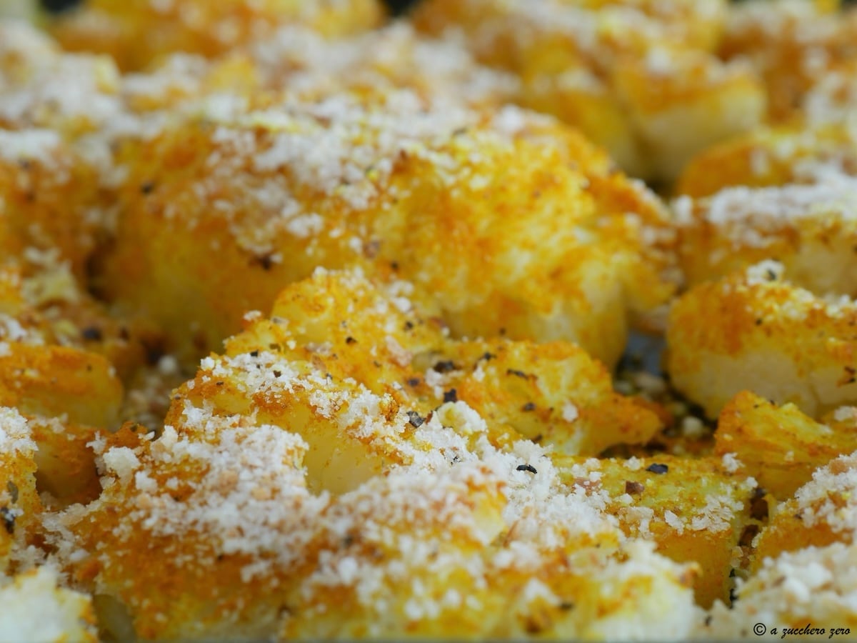 Flores de coliflor a la cúrcuma gratinadas al horno