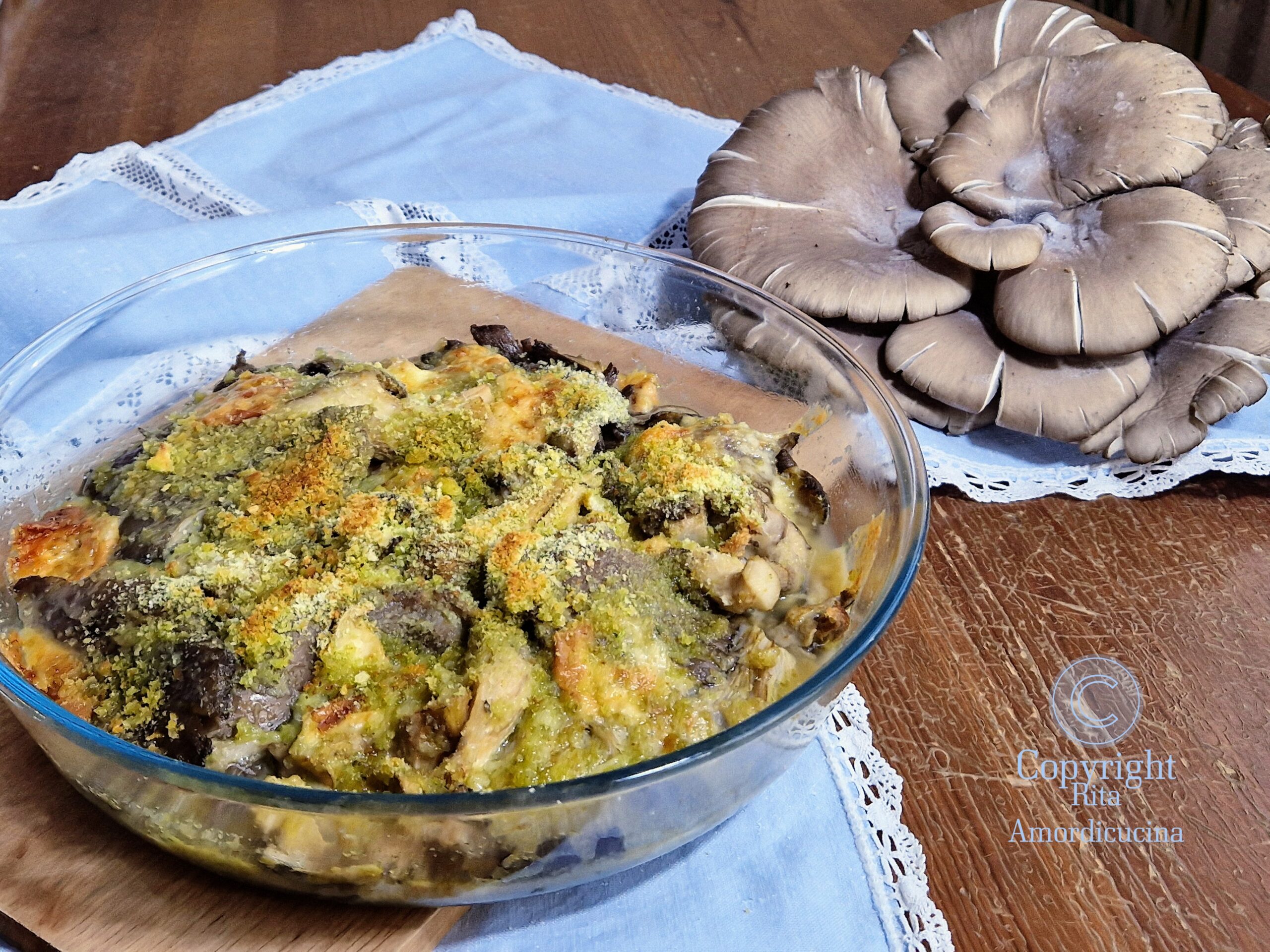 Pastel con setas pleurotus